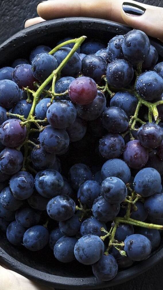 ভোল পাল্টে দিতে পারে চেহারার, রোগেরও দাওয়াই কালো আঙুর