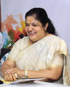 HBD Singer Chithra : ‘ஆனந்த குயிலின் பாட்டு தினம் எங்களின் வீட்டுக்குள்ளே..’ சின்னக்குயில் சித்ராவின் பிறந்தநாள் இன்று!