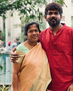 Vignesh Shivan: ‘அம்மா என் முகவரி நீ அம்மா என் முதல் வரி நீ அம்மா..’ உருக்கமாக பதிவிட்ட விக்னேஷ் சிவன்!