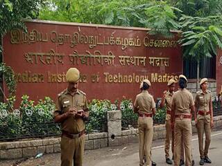 IIT Suicide Cases: ஐஐடிகளில் தொடரும் துயரங்கள்: 5 ஆண்டுகளில் 39 மாணவர்கள் தற்கொலை..வெளியான அதிர்ச்சித் தகவல்!