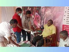 कोल्हापूर : मणिपूर महिला अत्याचाराच्या निषेधार्थ अन्नत्याग आंदोलनाच्या तिसऱ्या दिवशी राजू शेट्टी यांची प्रकृती चिंताजनक