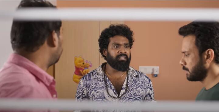 குடும்பத்தில் நடக்கும் வன்முறை சம்பவங்கள் தொடங்கி, வீட்டுக்கு வீடு பிரச்சினை எப்படி மாறுகிறது மாறுகிறது என சொன்ன விதம் கவனிக்க வைக்கிறது.