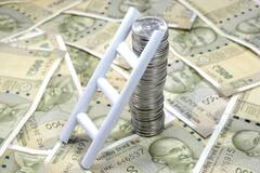 Lakshmi Bhandar: মাসে মাসে ৫০০ টাকা! সরকারি এই প্রকল্পে নাম লেখাবেন কীভাবে?