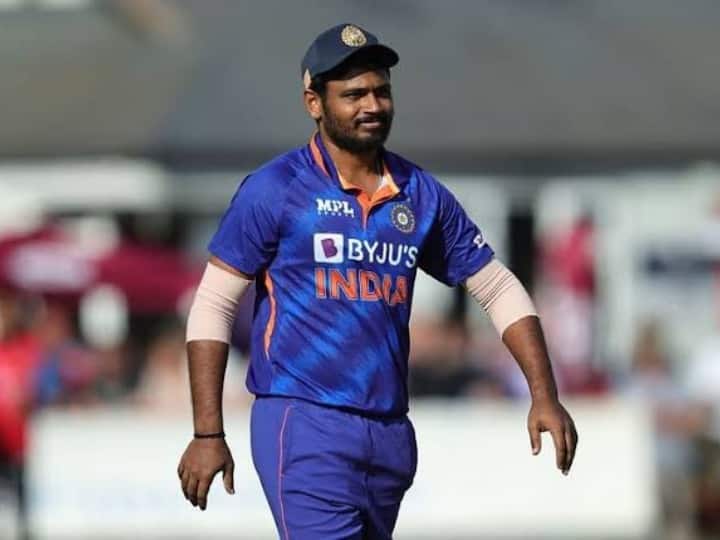 IND vs WI 1st ODI Sanju Samson Dropped Fans Disappointed Twitter Reactions India vs West Indies First ODI IND vs WI : संजू सॅमसनसाठी वाईट वाटतेय, ईशान किशनला संधी दिल्यानंतर नेटकरी भडकले