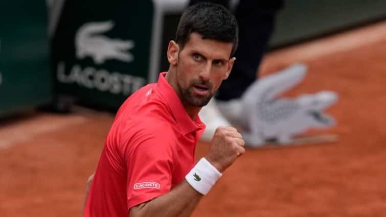 Novak Djokovic's father Srdjan Djokovic drops major hint about Tennis stars Retirement Novak Djokovic Retirement: শীঘ্রই অবসর নিচ্ছেন জকোভিচ? ইঙ্গিতপূর্ণ মন্তব্য় নোভাকের বাবার
