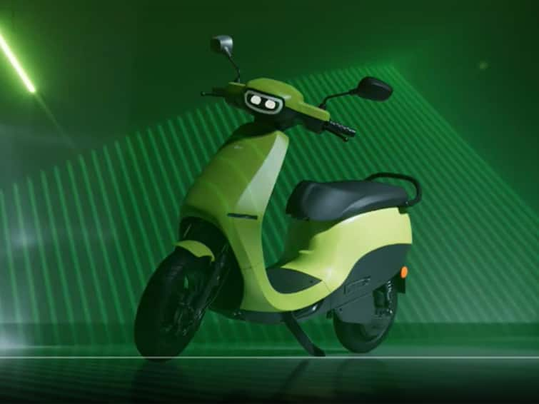 Bookings for Ola’s most affordable e-scooter ‘S1 Air’ open; check price, features Ola S1 Air: முந்துங்கள்..! ஒலா எஸ்1 ஏர்-ன் முன்பதிவு தொடக்கம்..ரூ.999 கொடுத்தால், ரூ.10,000 சேமிக்கலாம்.. அதிரடி அறிவிப்பு