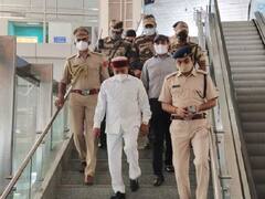 யாரா இருந்தாலும் ரூல்ஸ் ரூல்ஸ்தான்.. லேட்டாக வந்த ஆளுநர்.. விட்டுட்டு சென்ற விமானம்.. நடந்தது என்ன?