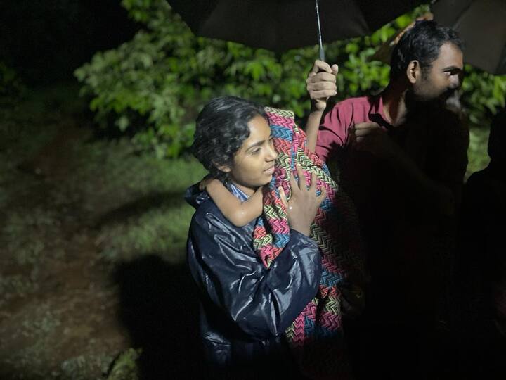 અનરાધાર વરસાદથી તાપી જિલ્લાની નદીઓનો રૌદ્ર સ્વરૂપ જોવા મળ્યું હતું.