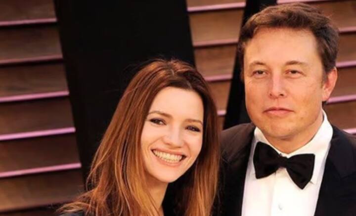 আমেরিকায় জন্ম এবং বেড়ে ওঠা হলেও, রক্ষণশীল পরিবারের মেয়ে ছিলেন টালুলা। বিয়ের আঘে শারীরিক সম্পর্কে আপত্তি ছিল তাঁর। মাস্ক তাঁর সেই ইচ্ছেকে সম্মান জানিয়েছিলেন বলে পরে জানান টালুলা। শেষ মেশ ২০১০ সালে বিবাহবন্ধনে আবদ্ধ হন মাস্ক এবং টালুলা।