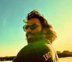 Dhanush: 'कॅप्टन मिलर'च्या टीझरमधील धनुषचा लूक पाहिलात?