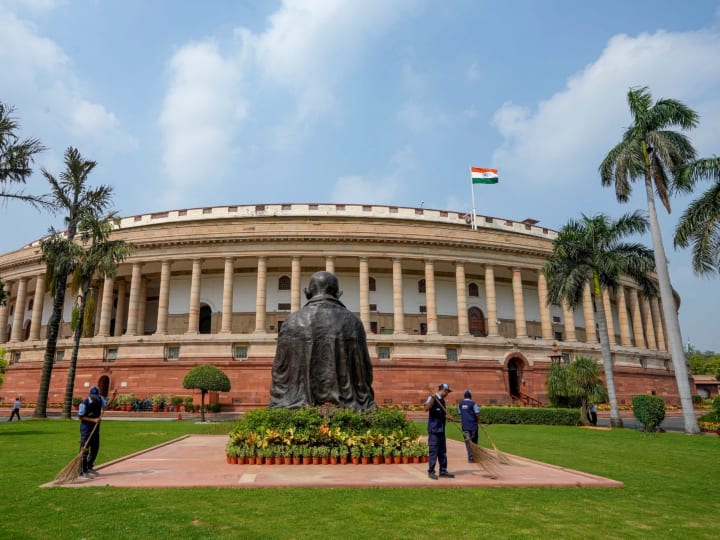 Parliament Monsoon Session 2023 Lok Sabha Rajya Sabha Adjourned Over Manipur Violence Opposition BJP Modi Govt 10 Big Things Parliament Monsoon Session: 'घड़ियाली आंसू...', संसद में हंगामे पर निर्मला सीतारमण का विपक्ष पर हमला, कांग्रेस बोली- चर्चा से भाग रही सरकार | बड़ी बातें