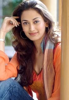 SRK की फिल्म 'स्वदेस' से किया था शानदार डेब्यू, फिर क्यों Gayatri Joshi ने छोड़ दिया था बॉलीवुड, सालों बाद एक्ट्रेस ने किया खुलासा