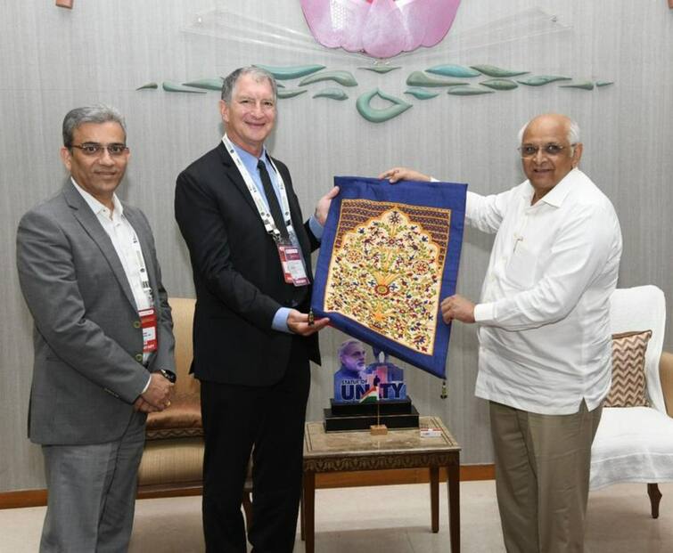 Gujarat is fully equipped to make the semiconductor manufacturing program a success Gandhinagar: સેમિકન્‍ડક્ટર મેન્યુફેક્ચરીંગ પ્રોગ્રામને સફળ બનાવવા ગુજરાત સંપૂર્ણ સજ્જ