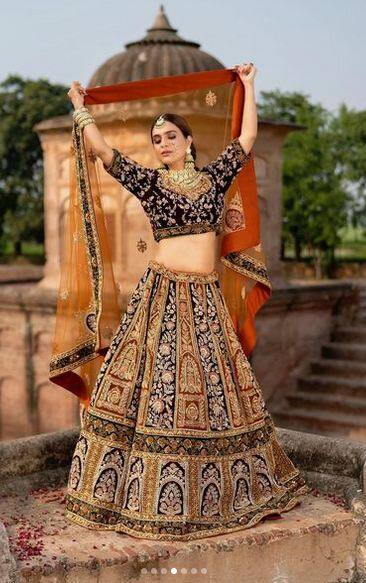 ਅਦਾਕਾਰਾ ਦੀਆਂ ਇਹ ਤਸਵੀਰਾਂ ਸੋਸ਼ਲ ਮੀਡੀਆ 'ਤੇ ਕਾਫੀ ਵਾਇਰਲ ਹੋ ਰਹੀਆਂ ਹਨ। ਹਰ ਕੋਈ ਉਸ ਦੀ ਤਾਰੀਫ਼ ਕਰ ਰਿਹਾ ਹੈ। ਤਸਵੀਰਾਂ ਨੇ ਇੰਟਰਨੈੱਟ 'ਤੇ ਹਲਚਲ ਮਚਾ ਦਿੱਤੀ ਹੈ।
