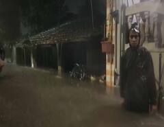 Rain:  નવસારીમાં આભ ફાટ્યું, ફક્ત છ કલાકમાં 11 ઇંચ વરસાદ ખાબક્યો, અનેક વિસ્તારો જળબંબાકાર