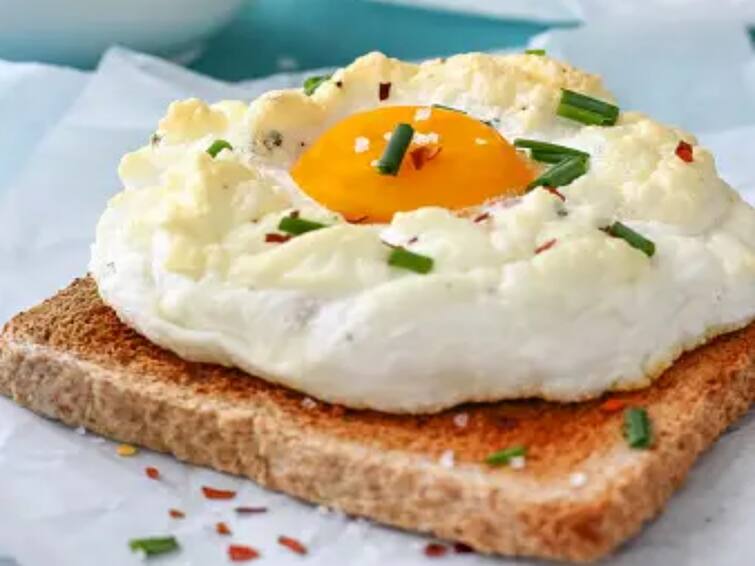 How to make Cloud Eggs Recipe easy procedure Cloud Eggs Recipe: இன்டர்நெட்டை கலக்கும் “கிளவுட் முட்டை ரெசிபி” : இதோ 5 நிமிஷத்துல செய்யலாம்..
