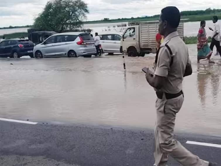 Telangana: Traffic Suspended On Hyderabad-Vijayawada Highway Due To Flooding