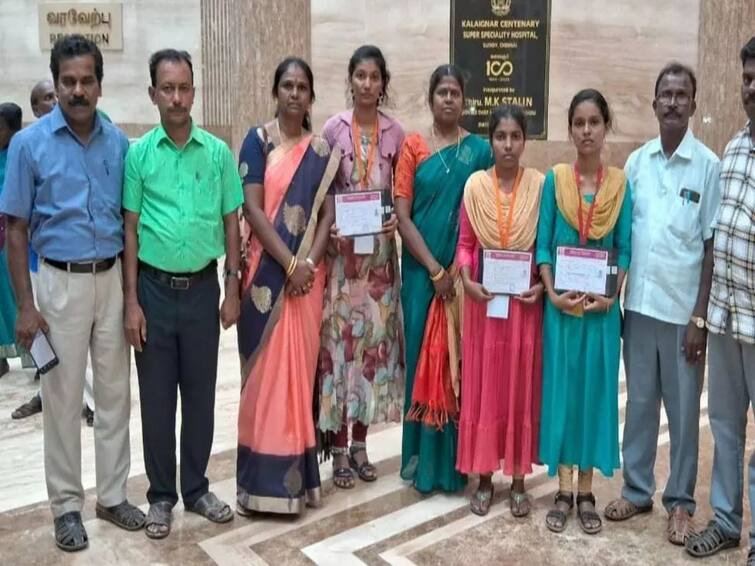 Pudukottai district 3 government school girls got seat to study medicine TNN ஒரே பள்ளியில் படித்த 3 மாணவிகளுக்கு எம்பிபிஎஸ் சீட்; புதுக்கோட்டையில் ஆண்டுதோறும் அசத்தும் அரசுப் பள்ளி