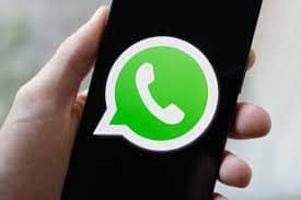 WhatsApp Makes Sharing Short Videos As Easy As Sending A Voice Message know details News Marathi Whatsapp : तुम्हालाही मेसेज टाईप करायचा कंटाळा येतोय? आता व्हॉट्सअॅपवर पाठवा व्हिडीओ मेसेज, जाणून घ्या या नव्या फिचरबद्दल