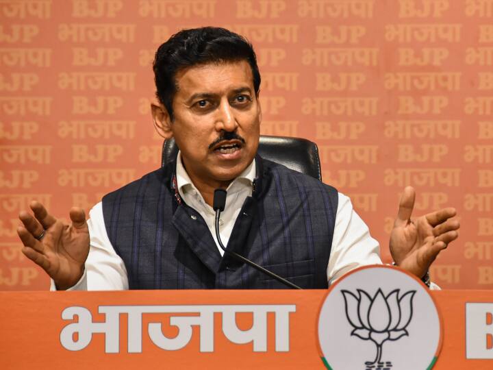 सर्वे के मुताबिक, पूर्व केंद्रीय मंत्री और बीजेपी नेता राज्यवर्धन सिंह राठौड़ को 5 फीसदी लोगों ने सीएम पद की पसंद बताया है.