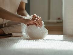 क्या आपको भी बबल रैप फोड़ने में मजा आता है? जानिए इससे स्ट्रेस पर क्या असर पड़ता है