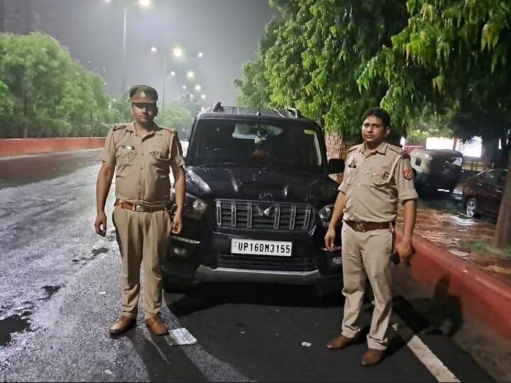 Kerala Governor Arif Mohammed Khan Security Breach Noida Mahindra Scorpio entered the fleet Noida News: केरल के राज्यपाल की सुरक्षा में चूक, फ्लीट में घुसी अज्ञात कार, 2 गिरफ्तार