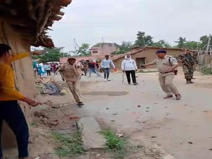 Gaya News Stone Pelting Incident During The Muharram Procession In Bihar Ann | Bihar News: गया में मुहर्रम जुलूस के दौरान दो पक्षों में हुआ विवाद, जमकर हुई पत्थरबाजी, पुलिस अधिकारी ...