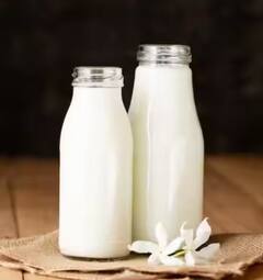 Milk Benefits: ਗਾਂ ਦੇ ਦੁੱਧ ਨਾਲੋਂ ਬੱਕਰੀ ਦਾ ਦੁੱਧ ਹੁੰਦਾ ਜ਼ਿਆਦਾ ਫਾਇਦੇਮੰਦ, ਜਾਣੋ ਇਸਦੇ 6 ਫਾਇਦੇ