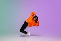 रोज 15 से 20 मिनट डांस करने से मिलते हैं 6 जबरदस्त फायदे...