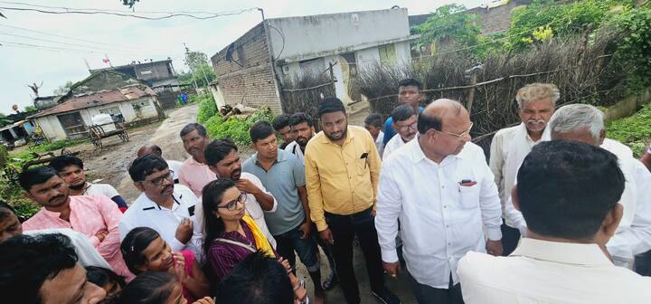 याचा सर्वाधिक फटका हिंगणाघाटाला बसला आहे.