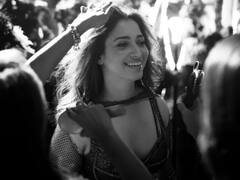 Tamannaah : ‘அழகாய் மனதை பறித்துவிட்டாளே’ ஜெயிலர் இசை வெளியீட்டு விழாவில் நடனமாடிய தம்மு!