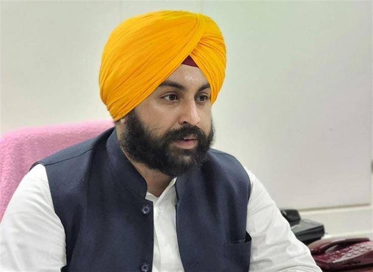 CM to flag off delegation of 50 headmasters for specialised training tomorrow: Harjot Singh Bains ਮੁੱਖ ਮੰਤਰੀ ਭਗਵੰਤ ਮਾਨ ਭਲਕੇ 50 ਹੈਡਮਾਸਟਰਾਂ ਨੂੰ ਟ੍ਰੇਨਿੰਗ ਲਈ ਕਰਨਗੇ ਰਵਾਨਾ: ਹਰਜੋਤ ਸਿੰਘ ਬੈਂਸ