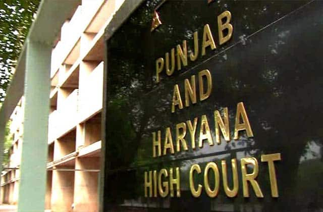 High Court reprimands Punjab government on post-matric scholarship issue Post-Matric Scholarship: ਸਕਾਲਰਸ਼ਿਪ ਮੁੱਦੇ 'ਤੇ ਕਾਲਜਾਂ ਨੇ ਫਸਾਈ ਪੰਜਾਬ ਸਰਕਾਰ ! ਹਾਈਕੋਰਟ ਤੋਂ ਪਈ ਝਾੜ