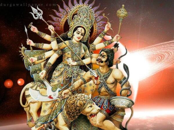 જો તમારી કોઈ કિંમતી વસ્તુ ખોવાઈ ગઈ હોય તો મા દુર્ગાના મંદિરમાં 2 નારિયેળ ચઢાવો અને બટુક ભૈરવના મંત્રનો જાપ કરો. ખોવાયેલી વસ્તુઓ પાછી મેળવવા માટે દેવી દુર્ગા અને બાબા ભૈરવને પ્રાર્થના કરો. એવું માનવામાં આવે છે કે તમને તમારી વસ્તુઓ જલ્દી મળી જશે.