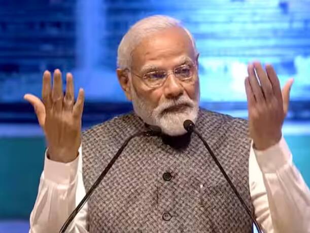 ਦੁਨੀਆ ਵਿੱਚ ਵੱਡੀ ਗਿਣਤੀ ਵਿੱਚ ਭਾਸ਼ਾਵਾਂ ਅਤੇ ਉਨ੍ਹਾਂ ਦੇ ਮਹੱਤਵ ਨੂੰ ਧਿਆਨ ਵਿੱਚ ਰੱਖਦੇ ਹੋਏ ਪੀਐਮ ਮੋਦੀ ਨੇ ਕਿਹਾ ਕਿ ਬਹੁਤ ਸਾਰੇ ਵਿਕਸਤ ਦੇਸ਼ਾਂ ਨੂੰ ਉਨ੍ਹਾਂ ਦੀਆਂ ਸਥਾਨਕ ਭਾਸ਼ਾਵਾਂ ਦੇ ਕਾਰਨ ਇੱਕ ਕਿਨਾਰਾ ਮਿਲਿਆ ਹੈ। ਉਨ੍ਹਾਂ ਯੂਰਪ ਦੀ ਉਦਾਹਰਣ ਦਿੰਦਿਆਂ ਕਿਹਾ ਕਿ ਜ਼ਿਆਦਾਤਰ ਦੇਸ਼ ਆਪਣੀ ਮਾਂ-ਬੋਲੀ ਦੀ ਵਰਤੋਂ ਕਰਦੇ ਹਨ।