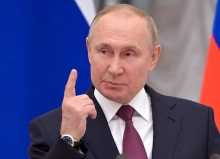 Vladimir Putin On African Peace Plan For Ukraine said We can not stop attacking Ukraine Putin On African Peace: अफ्रीकी शांति प्रस्ताव पर पुतिन की दो टूक, कहा- 'हम यूक्रेन पर हमले बंद नहीं कर सकते जब तक...'