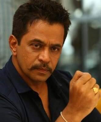 இதனை தொடர்ந்து, நடிகர் அர்ஜுன் பிறந்தநாளை முன்னிட்டு வரும் ஆகஸ்ட் 15ம் தேதி அவரை பற்றிய கிளிம்ஸ் விடியோ வெளியாகும் என தகவல் வெளியாகி உள்ளது.