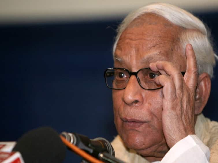 Buddhadeb Bhattacharjee Health Former West Bengal CM on mechanical ventilation Woodlands Hospital Medical Bulletin Buddhadeb Bhattacharjee Health Update: Ex-Bengal CM's Condition Critical But Stable, Hospital Says