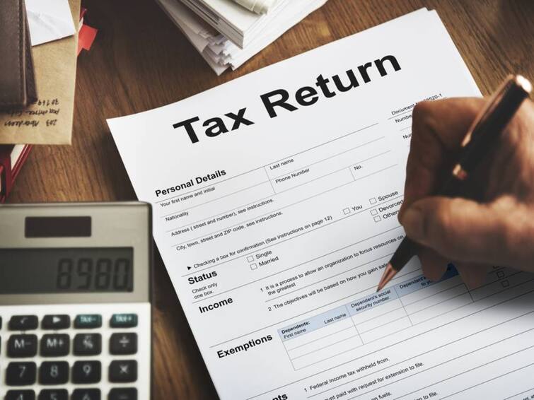 ITR Filing What Happens if You Miss Income Tax Returns July 31 Deadline Know Here Details ITR Filing: அலர்ட்! இன்றே கடைசி நாள்: வருமான வரி தாக்கல் செய்தீங்களா? பண்ணலனா என்னாகும்?