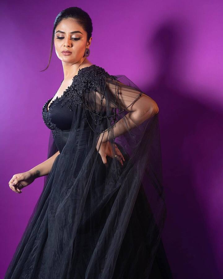 శ్రీముఖి అందమైన ఫోటోలు