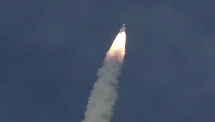ISRO च्या विश्वसनीय रॉकेट PSLV चे हे 58 वे उड्डाण होते.