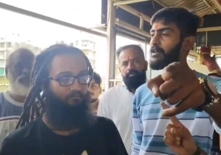 In Ahmedabad quarrel between real and fake bhuva hair cut and gives threat to viral video Ahmedabad News:  અસલી નકલી ભૂવાની થઈ બબાલ, જટા કાપી વીડિયો વાયરલ કરવાની આપી ધમકી