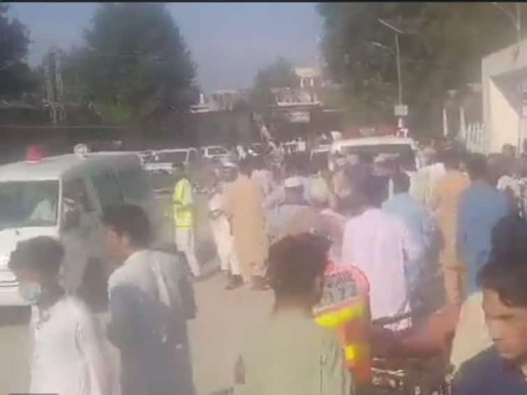 Pakistan Blast Several Dead Injured in Blast Targeting JUI-F Workers Convention in Pakistan Bajaur Pakistan Blast: पाकिस्तान हादरलं! जमियत उलेमाच्या रॅलीत बॉम्बस्फोट; 20 ठार, 50 जखमी