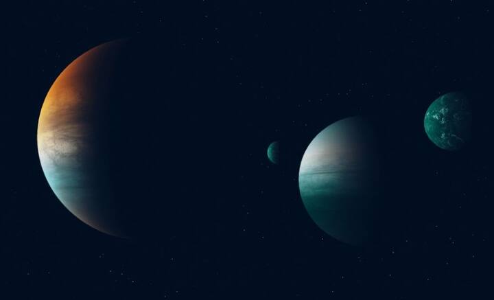 আমেরিকার মহাকাশ গবেষণা সংস্থা নাসা জানিয়েছে, চাইলে অন্য নাম রাখাই যেত। কিন্তু তাতে ধারাবাহিকতা বজায় থাকত না। বাকি গ্রহগুলির নামের সঙ্গে জড়িয়ে রয়েছে পৌরণিক কাহিনি। তাই সাযুজ্য বজায় রাখতেই পরবর্তীতে আবিষ্কৃত গ্রহ এবং তাদের উপগ্রহের নামকরণও হয় গ্রিক এবং রোমান দেবদেবীদের নামে।