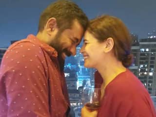 Mona Singh ने पति के साथ शेयर की रोमांटिक फोटोज, हसबैंड के बर्थडे पर ऐसे लुटाया प्यार