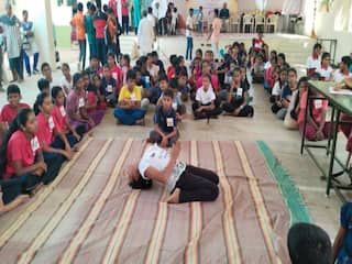 Yoga: திருச்சியில் மாநில அளவிலான யோகா போட்டி - 200 பேர் பங்கேற்பு