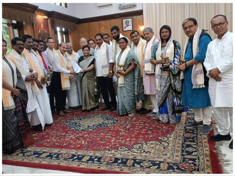 INDIA Alliance Oppn MPs Meet Manipur Governor Anusuiya Uikey On Day 2 Of State Visit