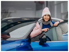 बस का शीशा तो सीधा होता है, मगर कार की विंडशील्ड टेढ़ी क्यों? ये लॉजिक बहुत कम लोगों को पता है