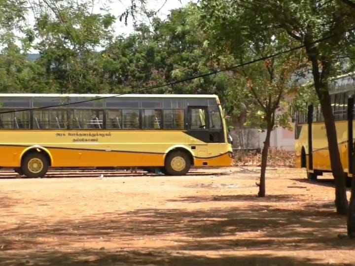 Govt Buses: தயாராகி வரும் மஞ்சள் நிற அரசு பேருந்துகள்; கரூரில் முழுவீச்சில் பணிகள்