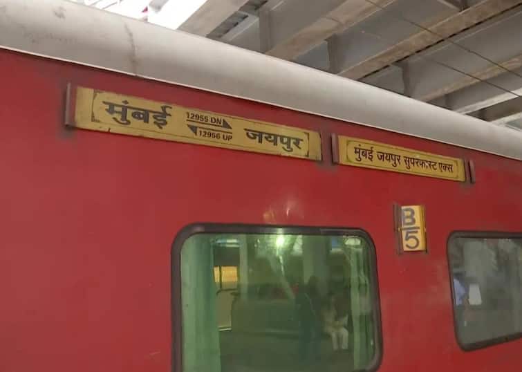 Firing in Jaipur Express near Palghar, four passengers died on the spot Jaipur Express Firing : जयपूर एक्स्प्रेसमध्ये RPF कॉन्स्टेबलकडून गोळीबार, चार जणांचा मृत्यू